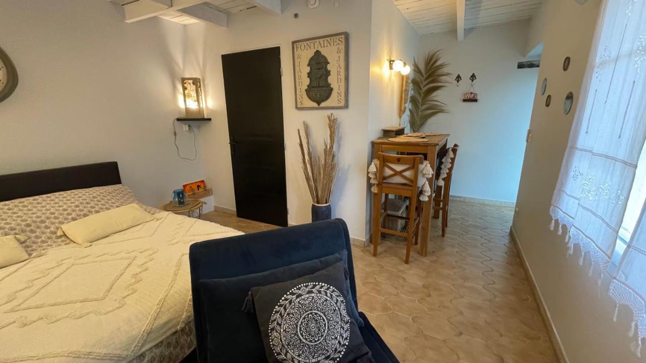 Villa Jolie Annexe Du Mas Dans Le Coeur De La Garrigue Nimoise Nîmes Esterno foto